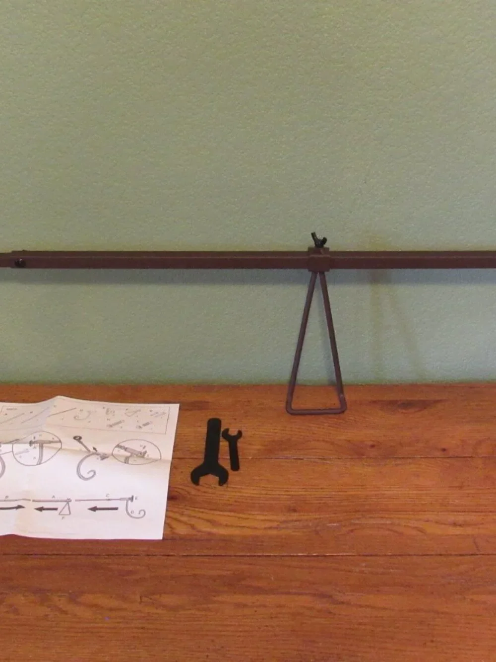 Grandin Road EZ Single Door Bronze Iron Garland Hanger Indoor Outdoor Halloween